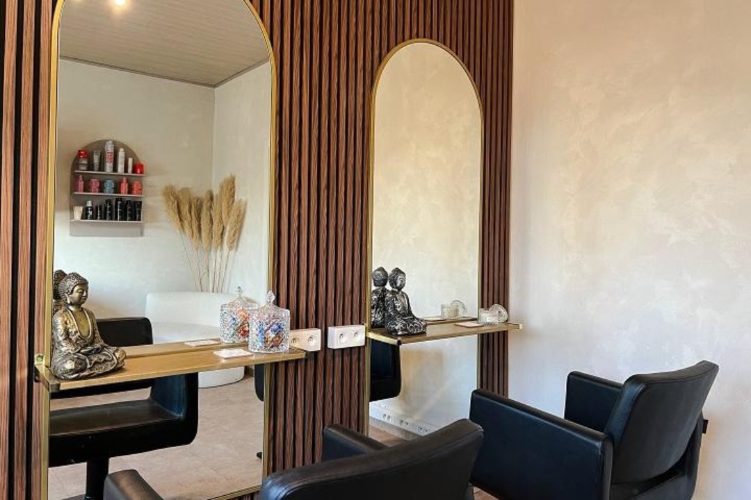 Exclusive Hairdressing by Lieselotte, Brasschaat, Antwerp province