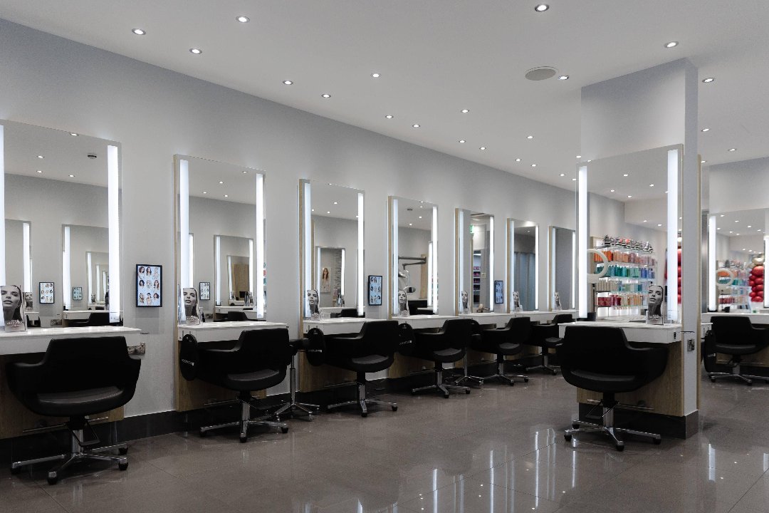 Headmasters Epsom, Epsom, Surrey