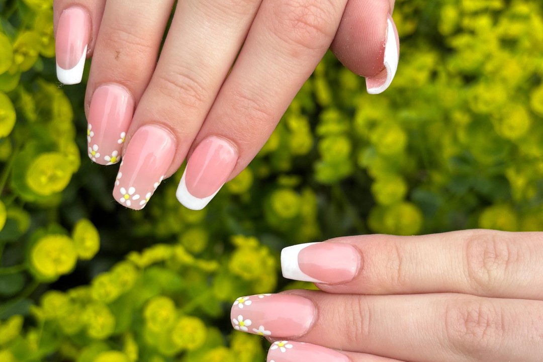 Chloe Leah Beauty, Rodley, Leeds