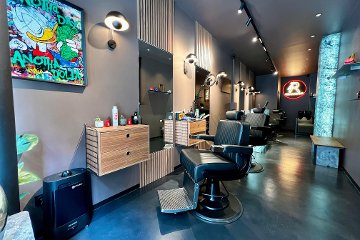 Room 32 barbershop