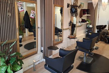 Dames/heren Kapper Thamara Jane-Hairfashion.Vegan Biologische natuur kapper.