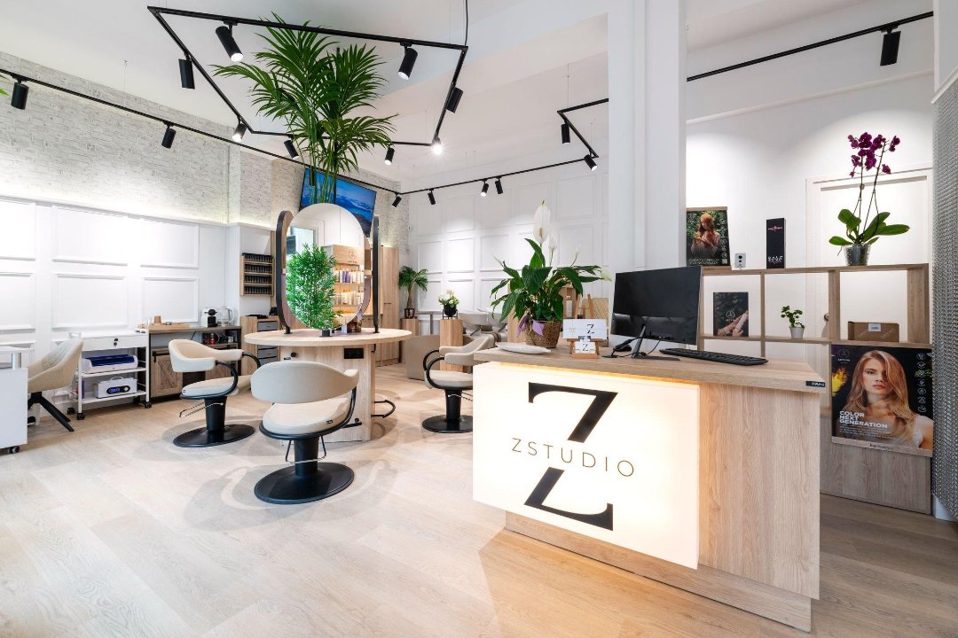 Zstudio, Vilanova i la Geltrú, Provincia de Barcelona