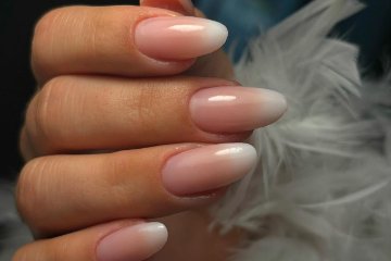 Ana Julia Beauty Nails